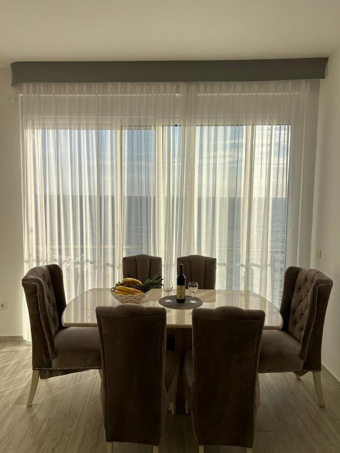 Paradise Beachfront View 2 โดบราวอดา ภายนอก รูปภาพ